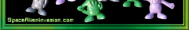 Alien belt clip key chain
